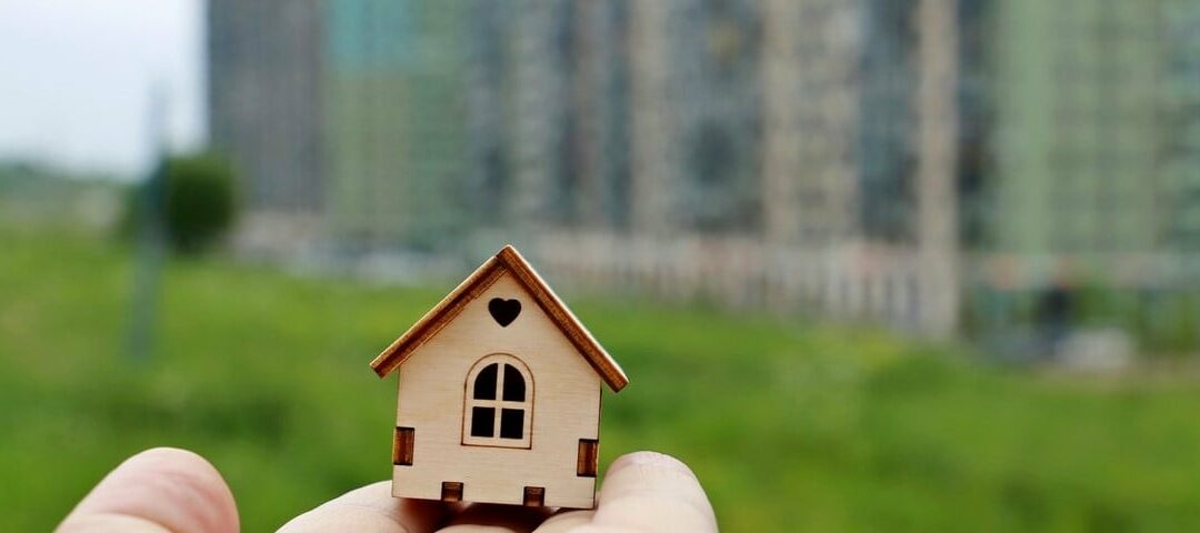 Immobilier : ces grandes villes dans lesquelles il faut gagner plus de 40 000 euros minimum par an pour devenir propriétaire d’un deux-pièces Actualités